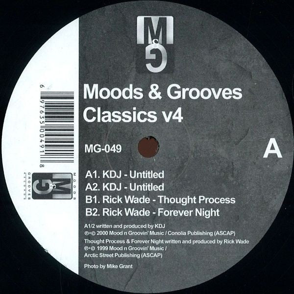 KDJ / Rick Wade - Moods & Grooves Classics v4 - 12" - Moods & Grooves - MG-049